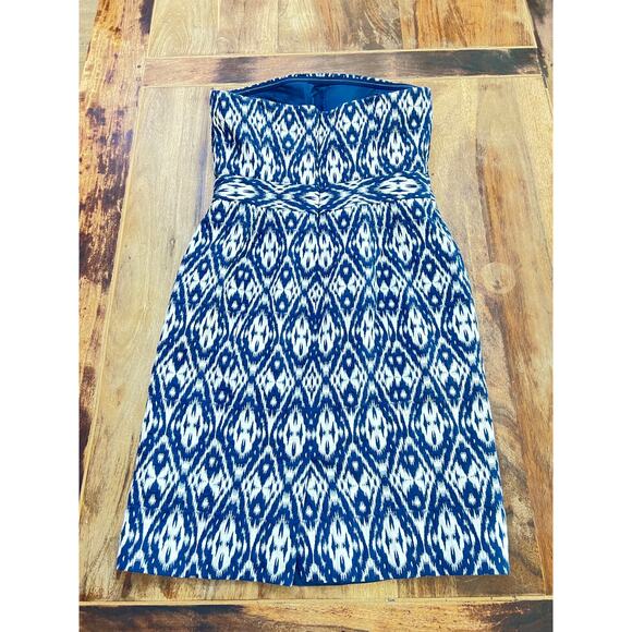 Banana Republic Women's Navy Blue Ikat Print Strapless Mini Dress Size 10 - Picture 4 of 7